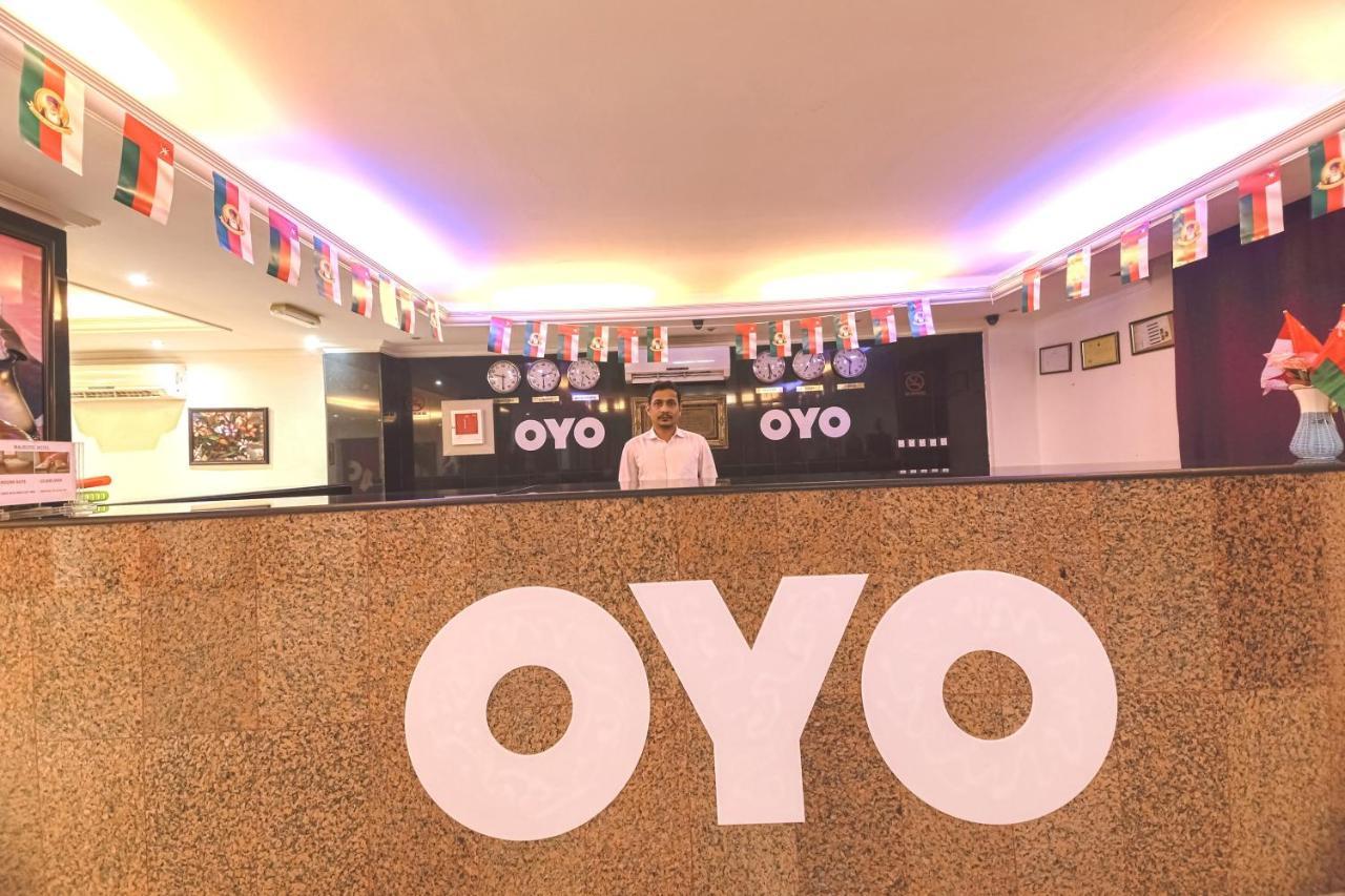 Oyo 117 マジェスティック ホテル Wādī Kabīr エクステリア 写真
